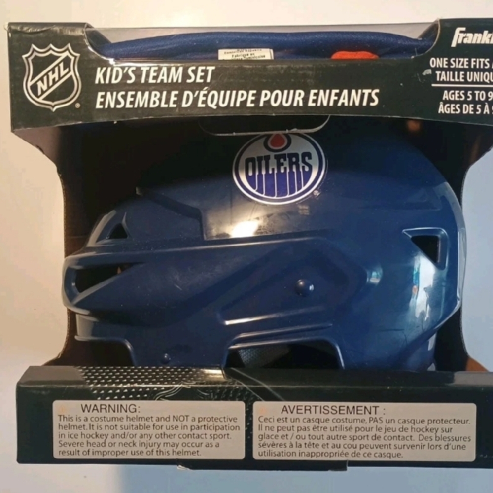 Franklin NHL Edmonton Oilers Kid's Team Set (Shirt and Helmet) Hockey